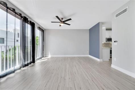 2725 NE 8 Avenue Wilton Manors FL 33334