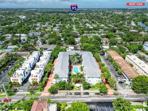 2725 NE 8 Avenue Wilton Manors FL 33334