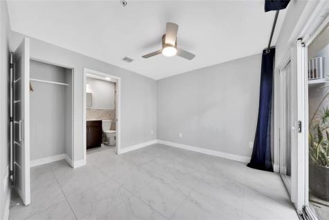 2725 NE 8 Avenue Wilton Manors FL 33334