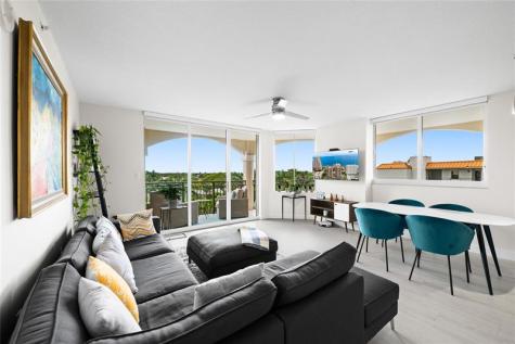 2011 N Ocean Boulevard Fort Lauderdale FL 33305