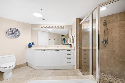 2011 N Ocean Boulevard Fort Lauderdale FL 33305