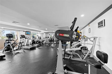 2011 N Ocean Boulevard Fort Lauderdale FL 33305