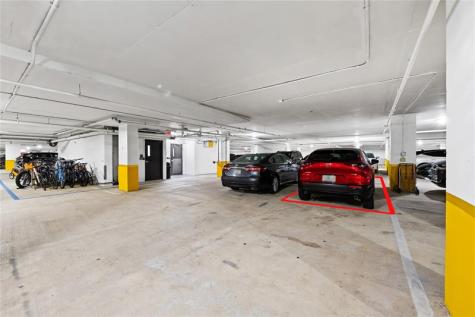 2011 N Ocean Boulevard Fort Lauderdale FL 33305