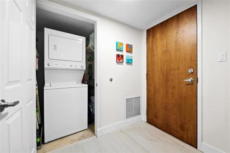 2011 N Ocean Boulevard Fort Lauderdale FL 33305