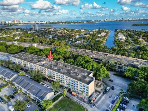 1805 Sans Souci Boulevard North Miami FL 33181