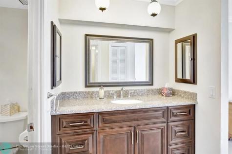2000 S Ocean Boulevard Lauderdale By The Sea FL 33062