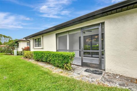 4724 Greentree Circle Boynton Beach FL 33436