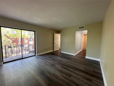 2095 White Pine Circle Greenacres FL 33415