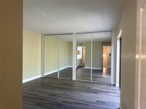 2095 White Pine Circle Greenacres FL 33415