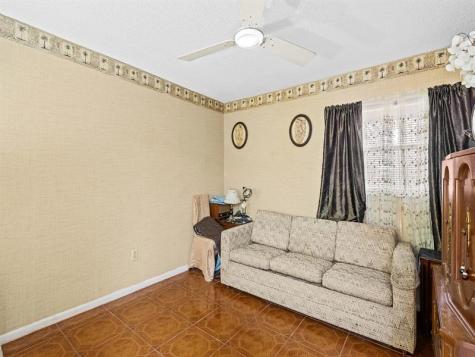 2840 Somerset Drive Lauderdale Lakes FL 33311