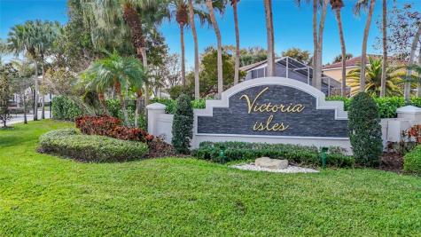 4702 NW 59 Manor Coconut Creek FL 33073