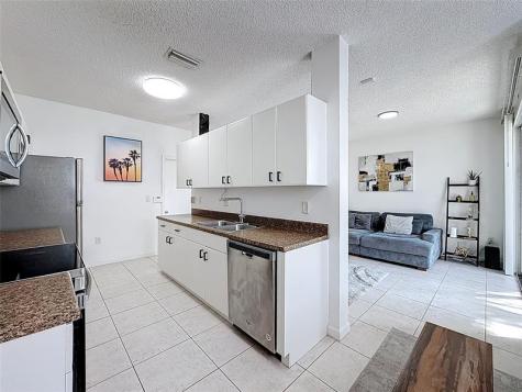4702 NW 59 Manor Coconut Creek FL 33073