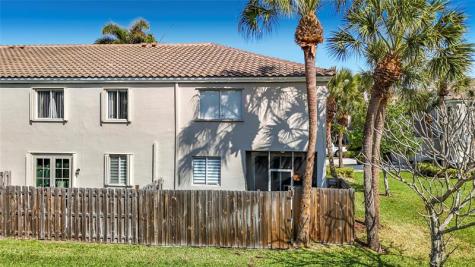 4702 NW 59 Manor Coconut Creek FL 33073
