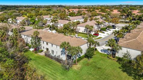 4702 NW 59 Manor Coconut Creek FL 33073