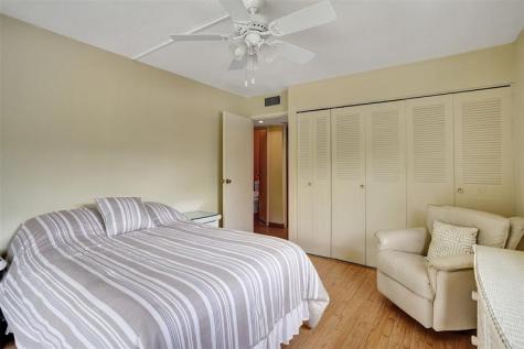 232 Tuscany D Delray Beach FL 33446