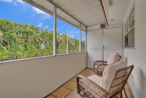 232 Tuscany D Delray Beach FL 33446