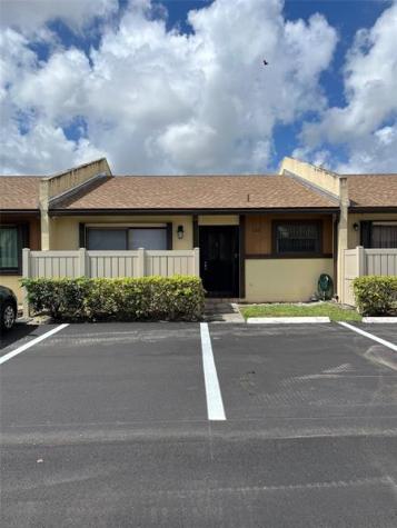 719 Banks Road Margate FL 33063