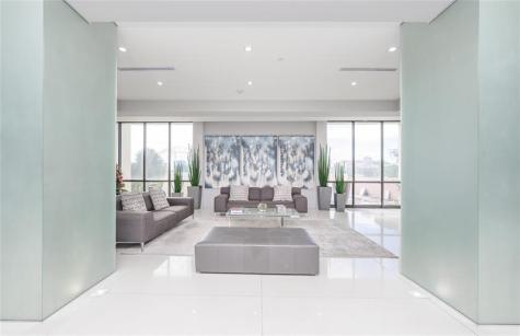 20379 W Country Club Drive Aventura FL 33180
