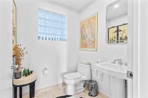 615 Bayshore Drive Fort Lauderdale FL 33304