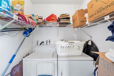 9368 S Belfort Circle Fort Lauderdale FL 33321