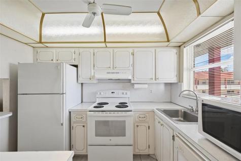 8040 N Sunrise Lakes Drive Fort Lauderdale FL 33322