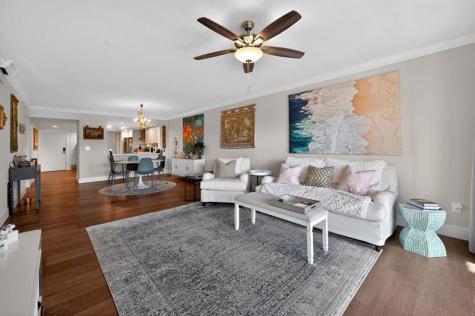 1036 Us Highway 1 North Palm Beach FL 33408