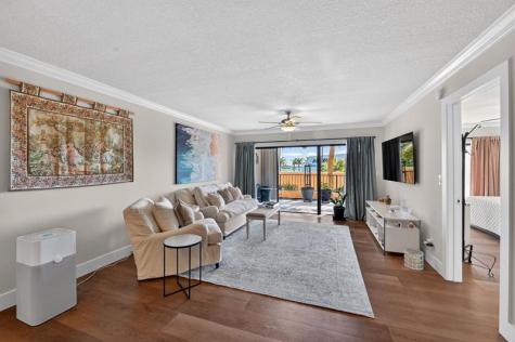 1036 Us Highway 1 North Palm Beach FL 33408