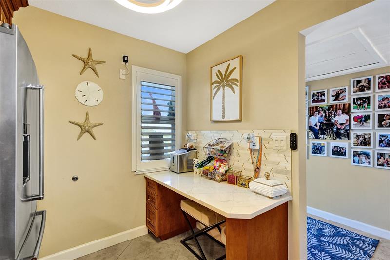 3180 NE 48th Court Lighthouse Point FL 33064