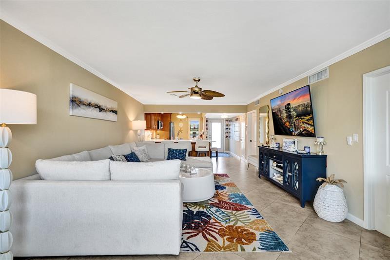 3180 NE 48th Court Lighthouse Point FL 33064