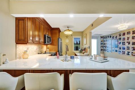 3180 NE 48th Court Lighthouse Point FL 33064