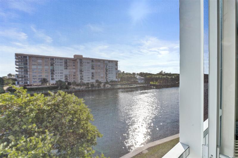 3180 NE 48th Court Lighthouse Point FL 33064