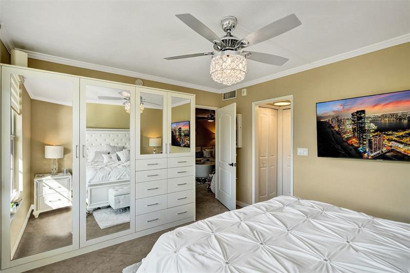 3180 NE 48th Court Lighthouse Point FL 33064