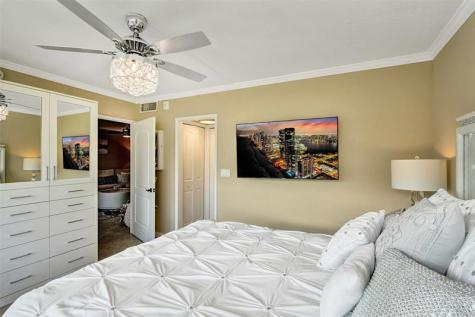 3180 NE 48th Court Lighthouse Point FL 33064