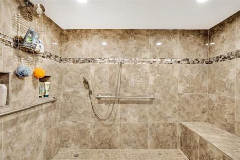 3180 NE 48th Court Lighthouse Point FL 33064