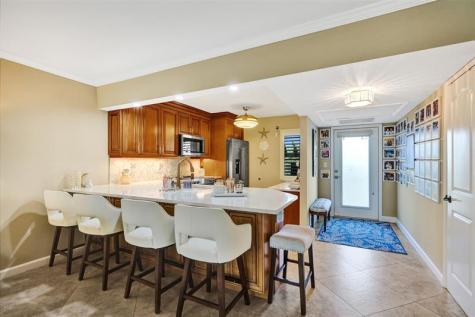 3180 NE 48th Court Lighthouse Point FL 33064