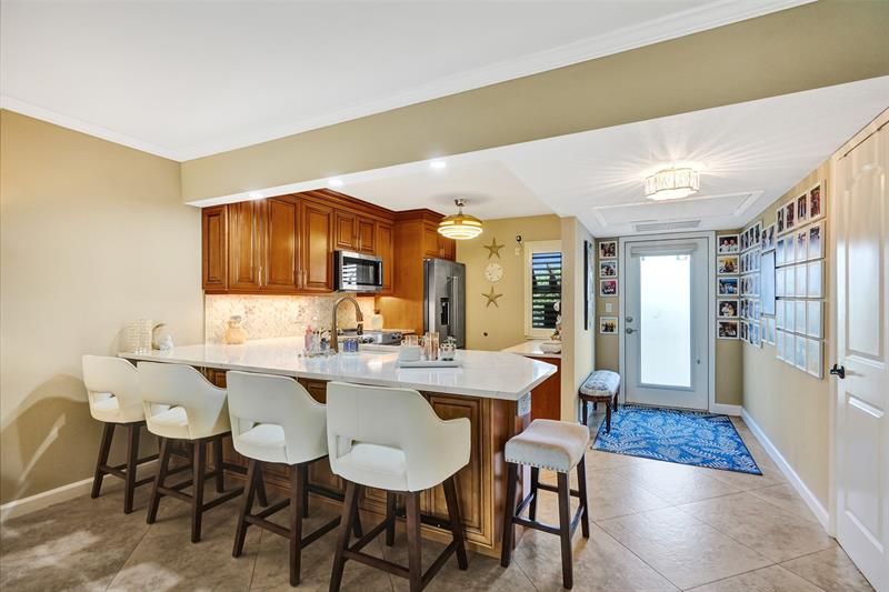 3180 NE 48th Court Lighthouse Point FL 33064