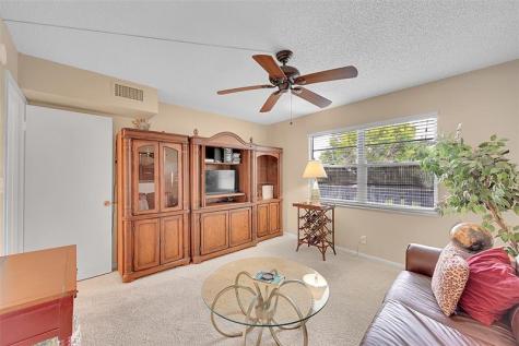 2505 Antigua Terrace Coconut Creek FL 33066