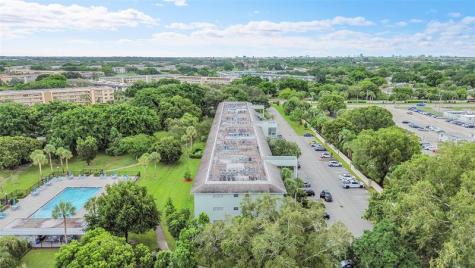 2505 Antigua Terrace Coconut Creek FL 33066