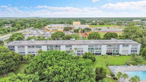 2505 Antigua Terrace Coconut Creek FL 33066