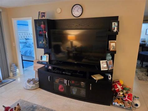 1811 Sabal Palm Drive Davie FL 33324