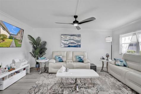 356 Brittany H Delray Beach FL 33446