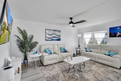 356 Brittany H Delray Beach FL 33446