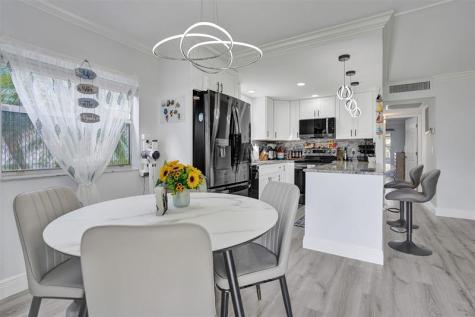 356 Brittany H Delray Beach FL 33446
