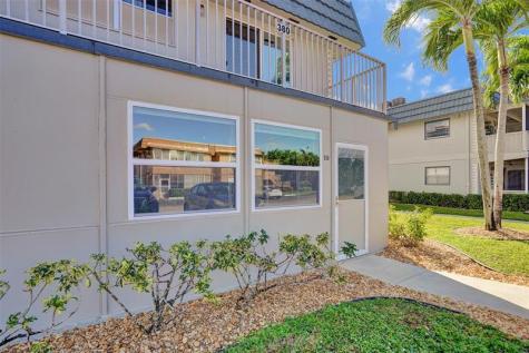 356 Brittany H Delray Beach FL 33446