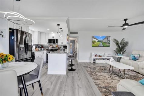 356 Brittany H Delray Beach FL 33446