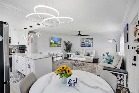 356 Brittany H Delray Beach FL 33446