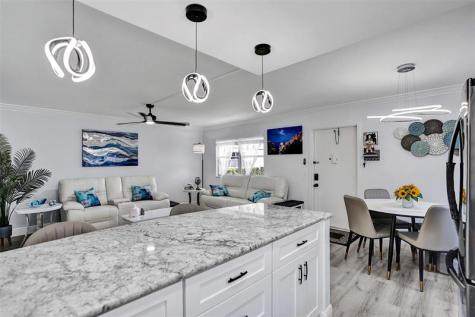 356 Brittany H Delray Beach FL 33446