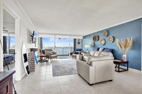 132 Lakeshore Drive North Palm Beach FL 33408