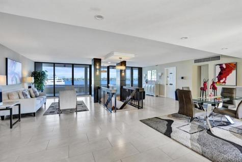132 Lakeshore Drive North Palm Beach FL 33408