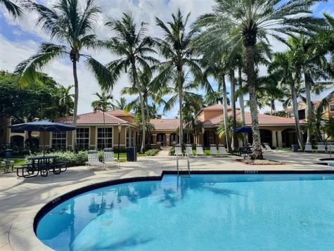 7940 N Nob Hill Road Tamarac FL 33321